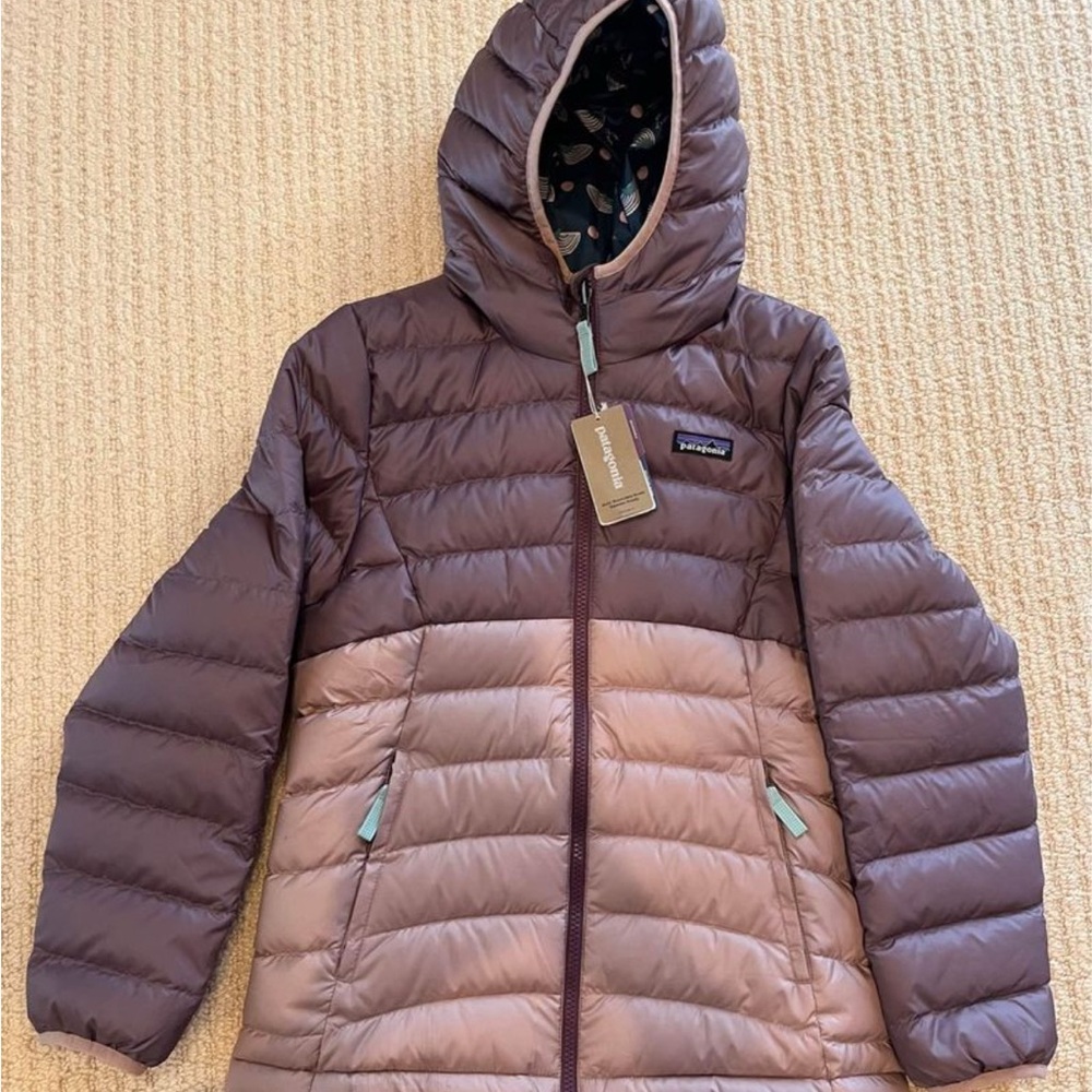 Girls Patagonia jacket size 12 (large)